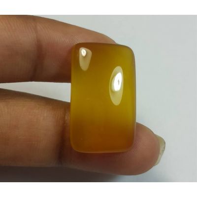 15.87 Carats Yellow Chalcedony 23.27 x 13.98 x 5.09 mm