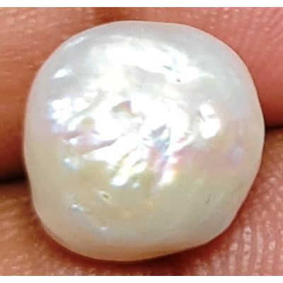 8.21 carats Natural White Venezuela Pearl 10.52x10.75x10.04 mm