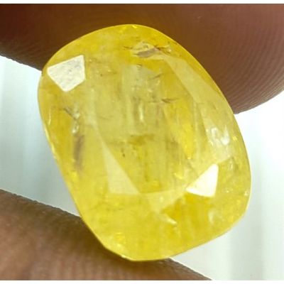 14.91 Carats Natural Yellow Sapphire 14.62x11.23x9.23 mm