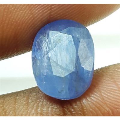4.70 Carats Natural Blue Sapphire 10.79x8.31x5.19 mm