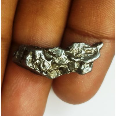 22.83 Carats Black Meteorite 26.39 x 10.21 x 6.20 mm