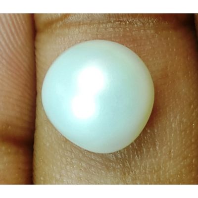 4.31 Carats Natural Creamy White Pearl 9.46 x 9.25 x 6.85 mm