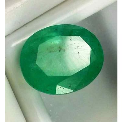 6.17 Carats Green Columbian Emerald 10.04 x 8.05 x 7.06 mm