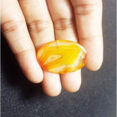 21.53 carat Natural Banded Agate 30.38 x 20.33 x 4.52 mm