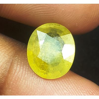 4.52 Carats Natural Yellow Sapphire 11.35 X 9.60 X 4.55 mm