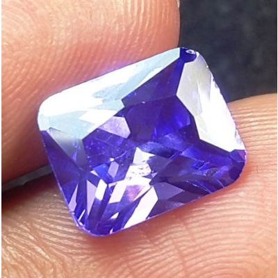 4.92 Carats Natural Violet Blue Cubic Zircon 9.85 x 7.95 x 4.65 mm