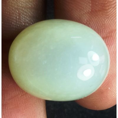 18.94 Carats Natural White Moonstone 19.10 x 15.32 x 8.63 mm