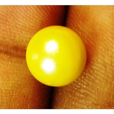 2.31 Carats Natural Golden Pearl 6.83 x 6.84 x 6.86 mm
