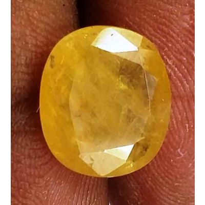 3.84 Carats Yellow Sapphire Ceylon 10.76 x 9.61 x 8.72 mm