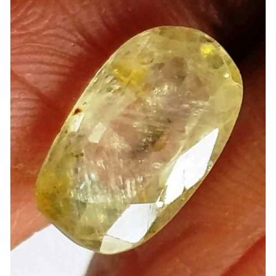 2.61 Carats Ceylon Yellow Sapphire 10.14 x 6.04 x 4.07 mm
