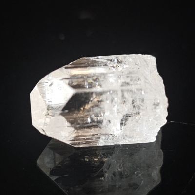 92.34  carats Natural Danburite  42.91x26.65x16.25 mm