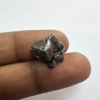 16.40  Carats Natural Meteorite  8.82 x 18.23 x 18.22 mm