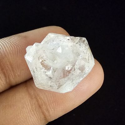 7.82  carats  Natural Herkimer diamond  5.55x16.79x12.02 mm