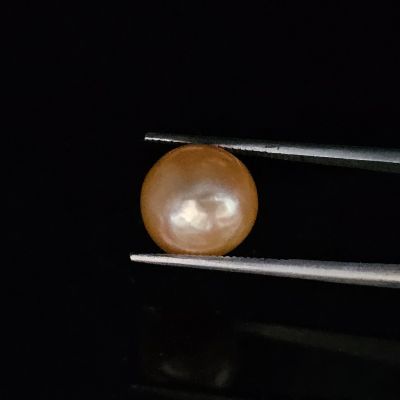 9.82 carats Natural pink Pearl 10.80x11.14x11.52 mm