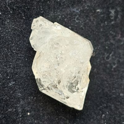 21.80 Carats Natural Herkimer Diamond 24.65x12.94x16.07 mm