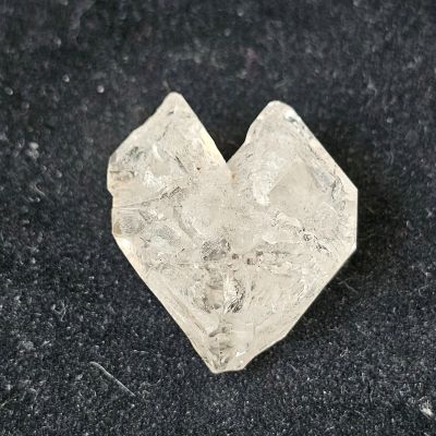 21.45 Carats Natural Herkimer Diamond 13.16 x 5.70  x 16.59 mm