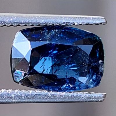 1.85 Carats Natural Blue Sapphire 8.88 x 6.03 x 3.48 mm