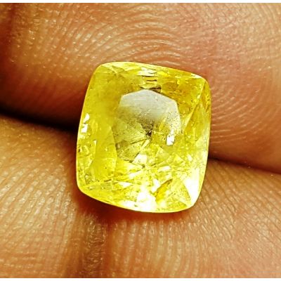 3.65 Carats Natural Yellow Sapphire 8.51x7.55x5.67mm